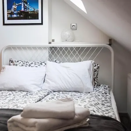Lovely & Cosy With Wifi & Free Parking Ljubljana